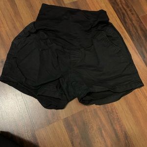 Maternity shorts